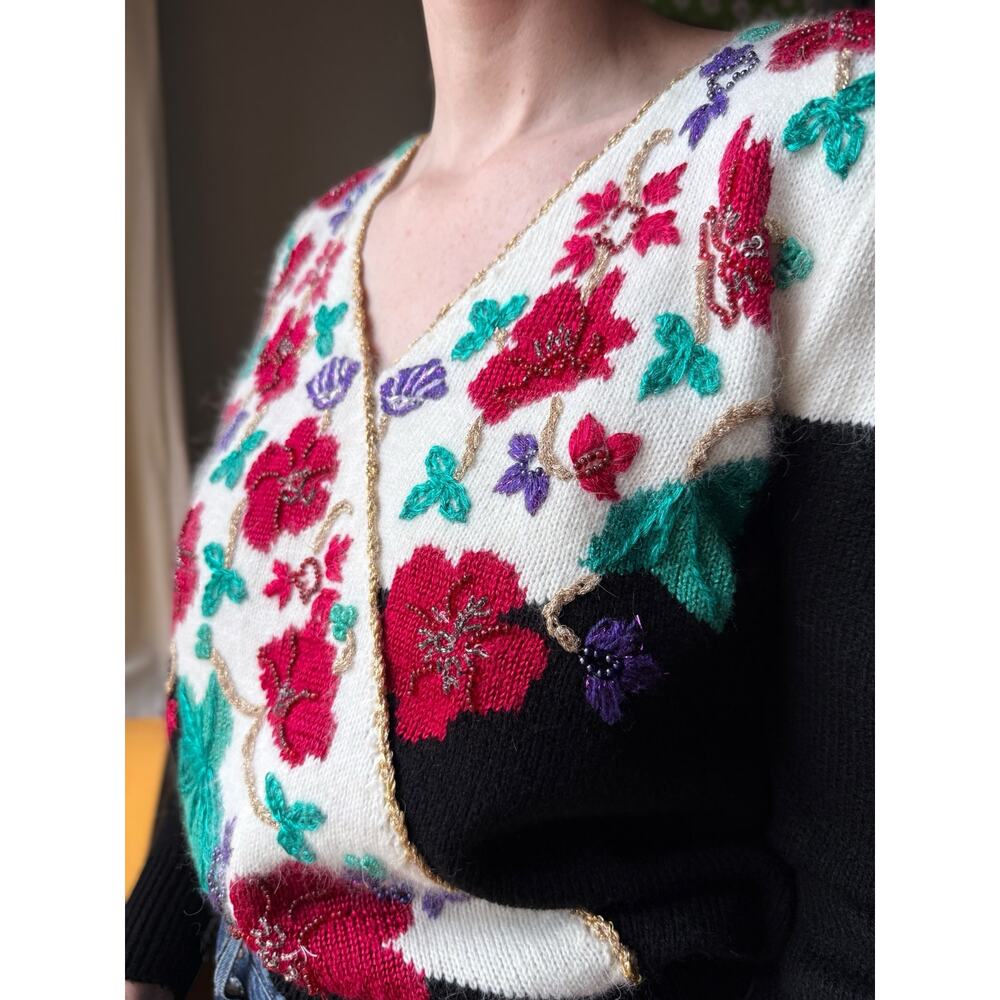 Vintage 80s Beaded Angora Sweater | Floral Wrap Knit | Appliqué Holiday| Size M - Picture 2 of 8